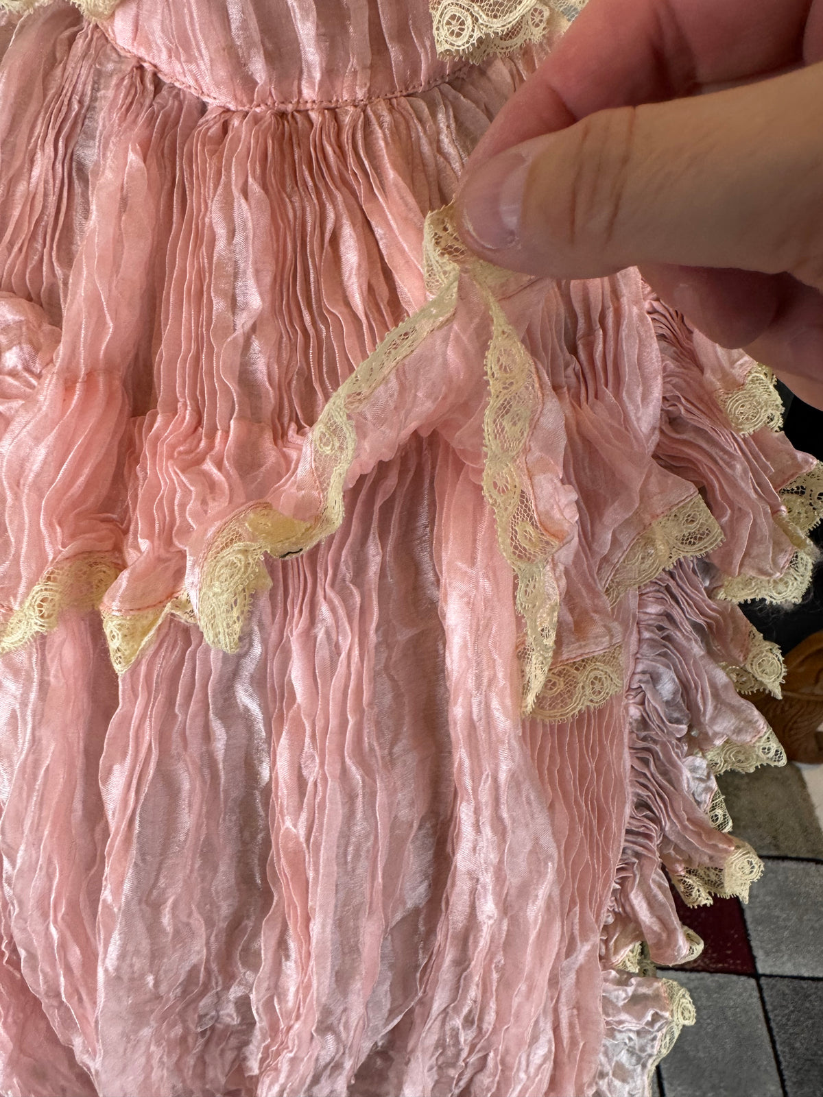 Pink ruffled French bust insert c.1901 with high standing collar and layered Belle Époque frills.