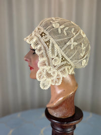 Antike Hochzeitshaube aus Spitze, 1920er