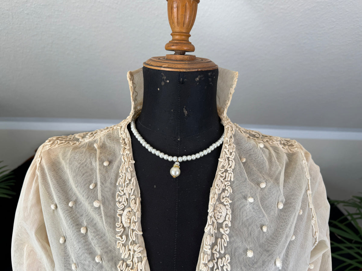 Bluse mit Soutache-Applikation, ca. 1915