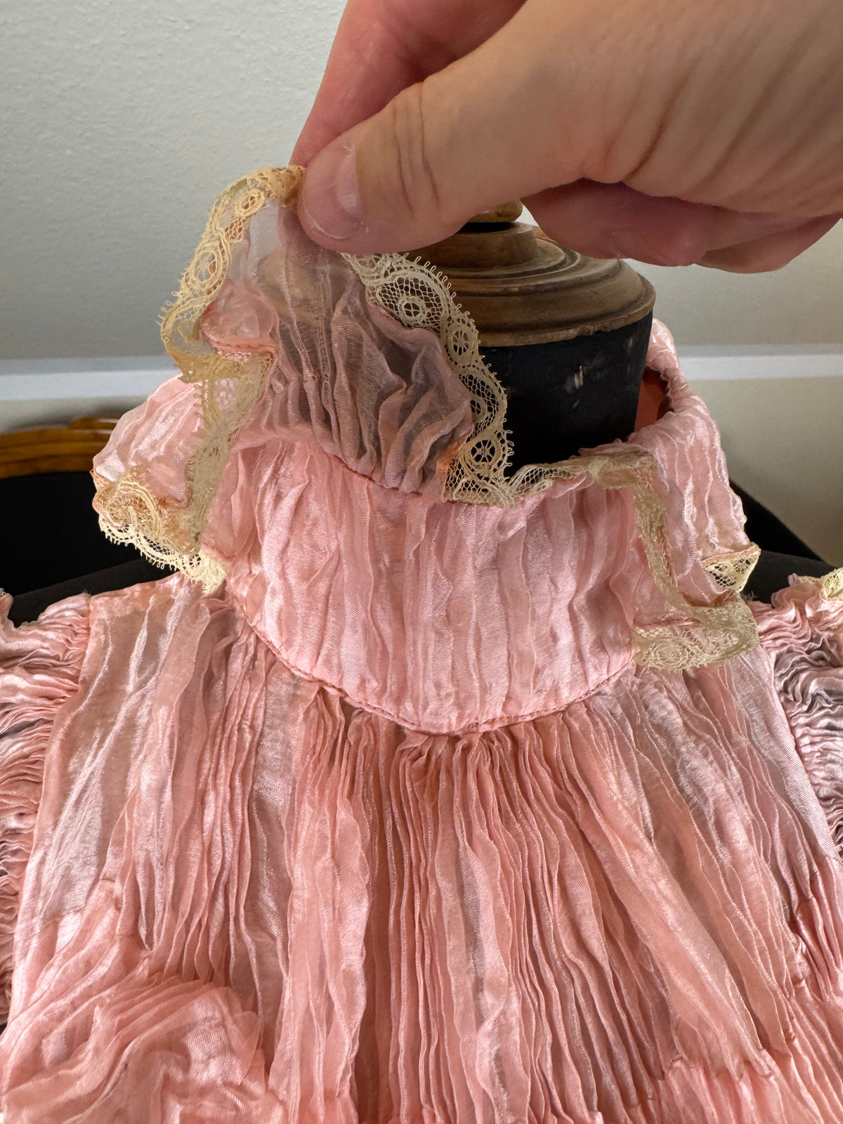 French Pink Ruffled Bust Insert, ca. 1901 – Belle Époque Lingerie