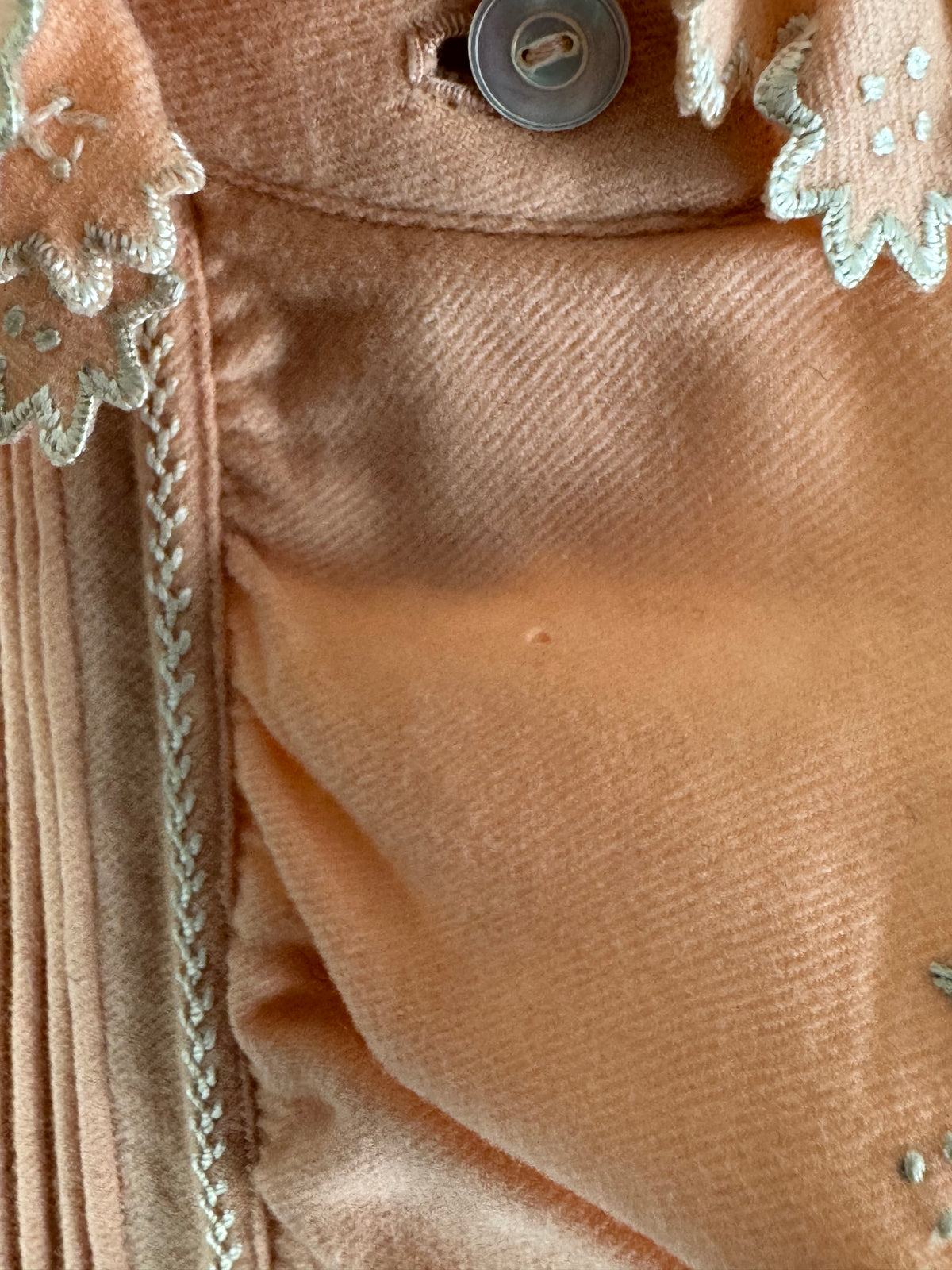 KÖNIGLICHE Bettjacke, aus dem Nachlass der Herzogin Maria Immakulata von Württemberg, geborene Erzherzogin von Österreich, 1900