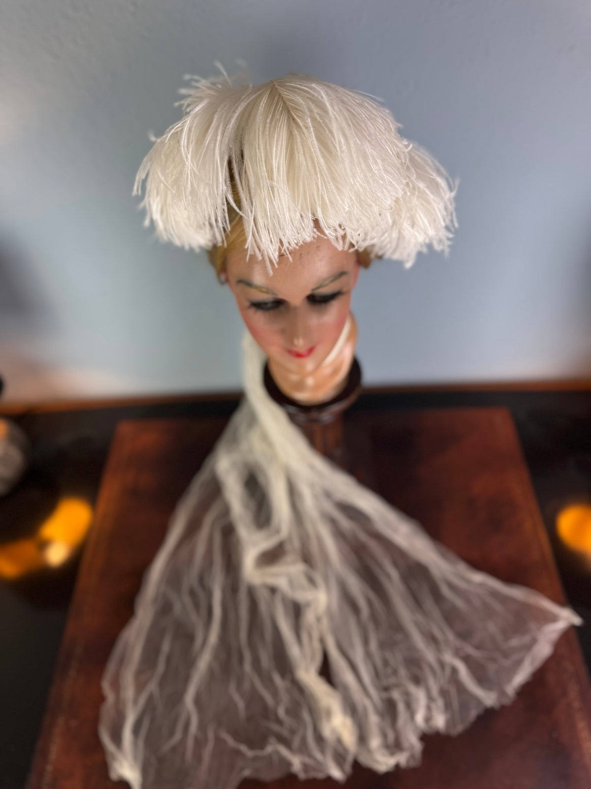 1890s debutante feather headpiece, Victorian court fashion