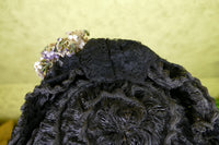 Vergissmeinnicht-Haube, 1880er Jahre