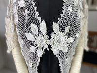 Irische Häkel-Langjacke, England, ca. 1908