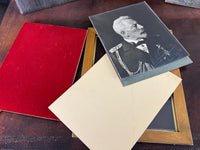 Silberner Präsentationsrahmen Kaiser Wilhelms II. – Fotografie mit Originalunterschrift von 1931