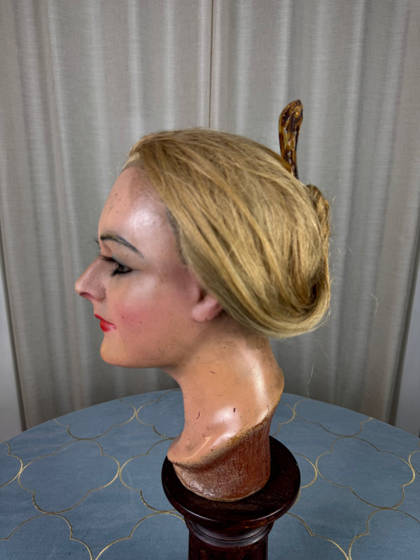 Peigne à cheveux ancien, France, vers 1910