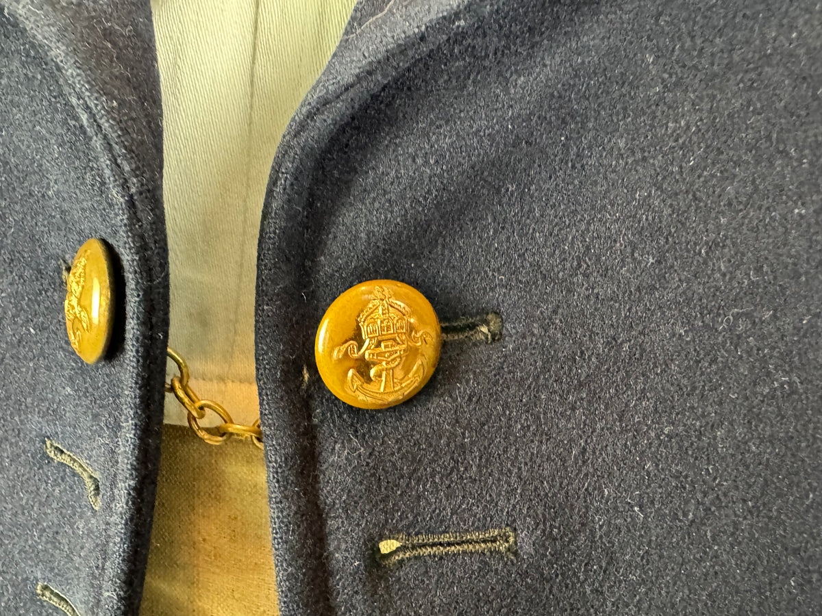 Einzigartige Sammlung zur deutschen Marine & Luftschifftruppe aus dem Ersten Weltkrieg, ca. 1914 – Messjacket von Willi Zunner mit Fotos und Feldpost