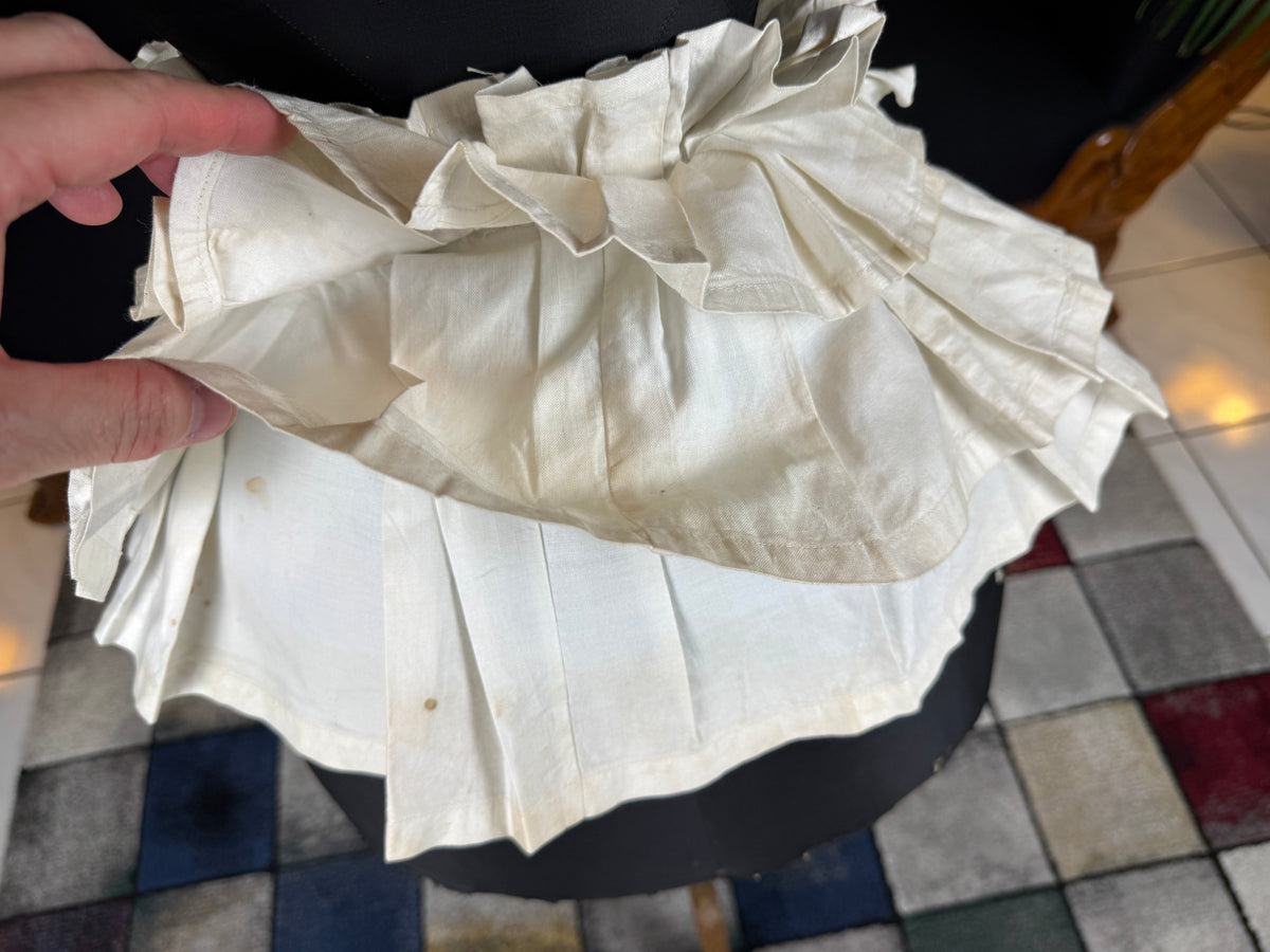 White Linen Four‑Tier Bustle Pad, ca. 1898 – Rare Victorian Dress Support