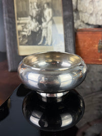 Pot à lait et sucrier en argent de la table de l'Empereur Guillaume II – Datés 1897 et 1899