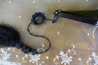 Federfächer mit Monogramm, um 1900