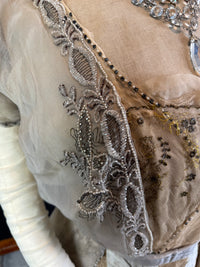 Antikes GUSTAVE BEER Abendkleid – Seidenchiffon &amp; Samt, Paris Couture ca. 1912