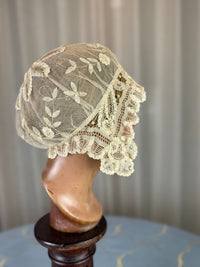 Antike Hochzeitshaube aus Spitze, 1920er