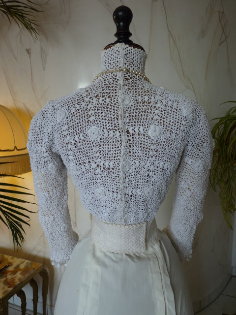Gehäkelte Bluse, ca. 1909