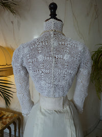 Gehäkelte Bluse, ca. 1909