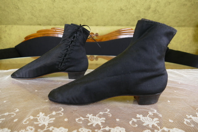 Schwarze Stiefel mit seitlicher Schnürung, Bürgerkriegszeit, ca. 1860–1865