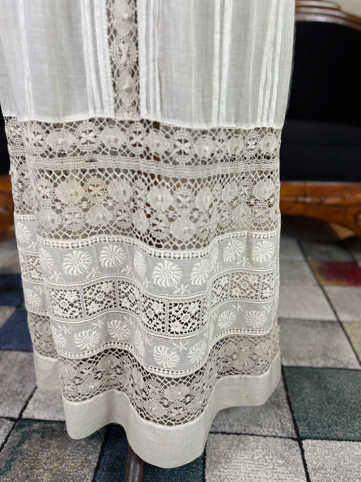 Antikes edwardianisches Teekleid aus Leinen, ca. 1906