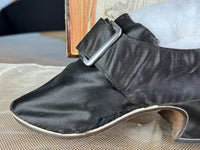 Spätbarocke Damenschuhe, 1730er–1740er Jahre – Seltene englische Seidenschuhe aus dem 18. Jahrhundert