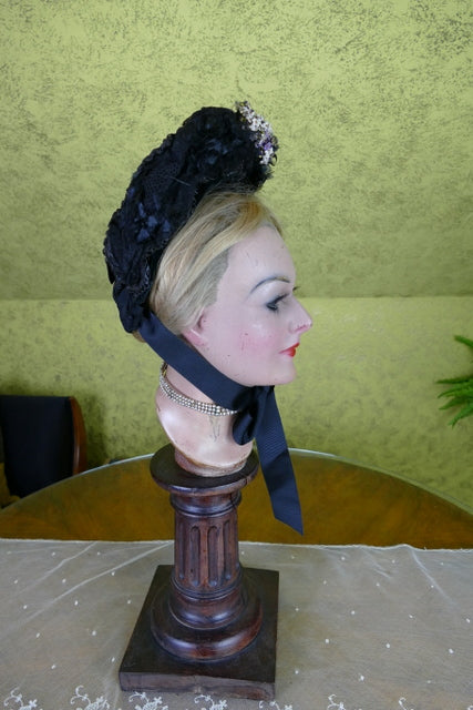 Vergissmeinnicht-Haube, 1880er Jahre