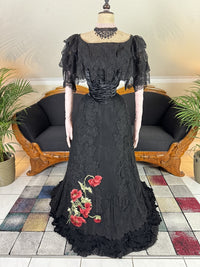 RA HIGGINS "Mohnblumenkleid", Pittsburgh, ca. 1896