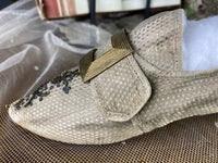 Bestickte Rokoko-Schuhe, ca. 1790