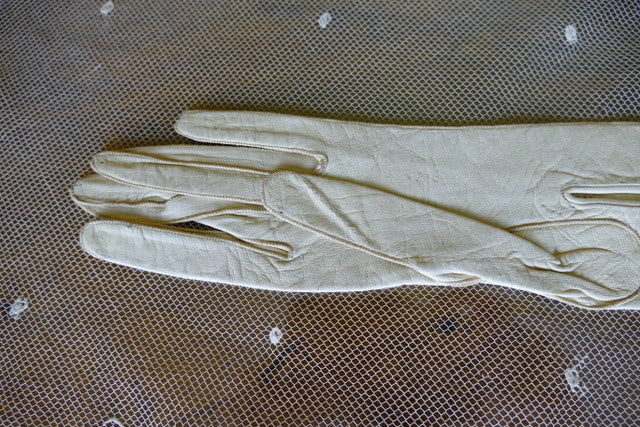 Antike Abendhandschuhe, ca. 1890-1905
