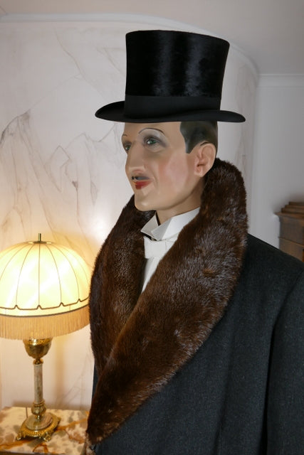 HERMANN HOFFMANN Mantel, Berlin, ca. 1925