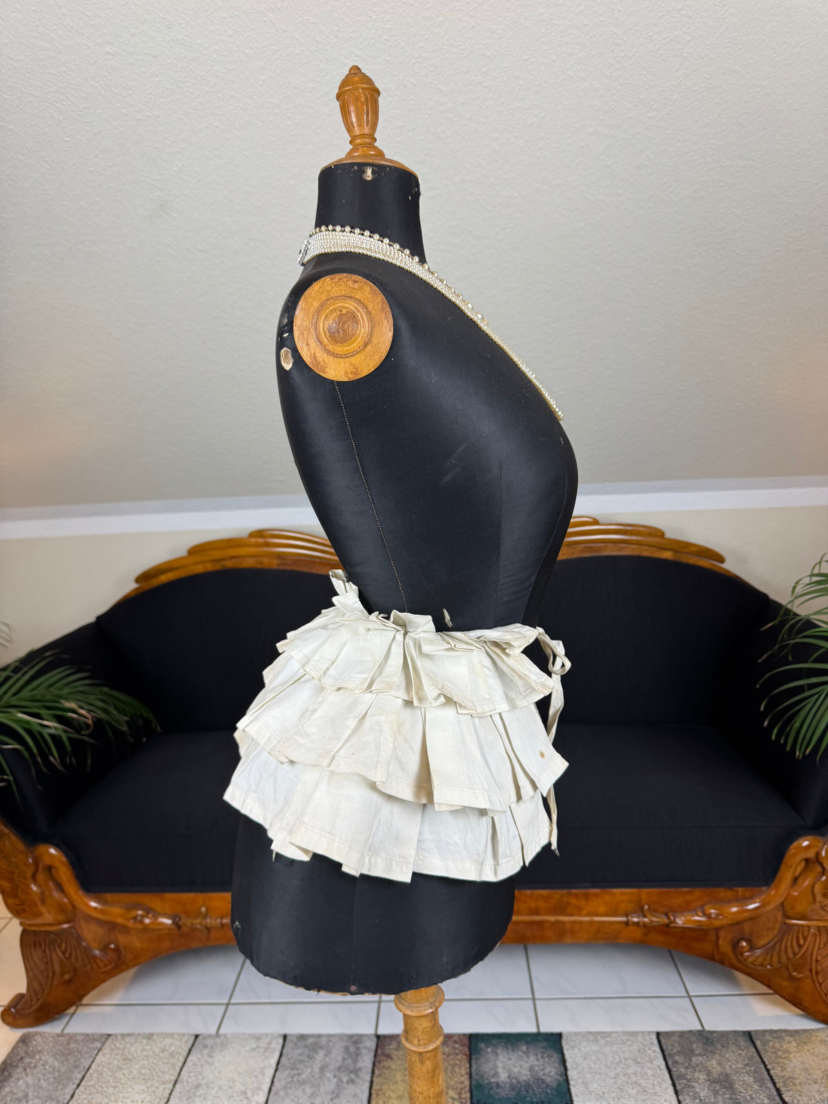 White Linen Four‑Tier Bustle Pad, ca. 1898 – Rare Victorian Dress Support