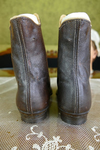 Kinderstiefel, patentiert 1860