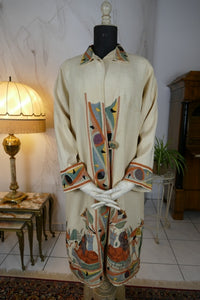 Ägyptische Revival Seidenjacke, ca. 1924 – Appliqué-Motive mit Sphinx, Skarabäus & Pyramide