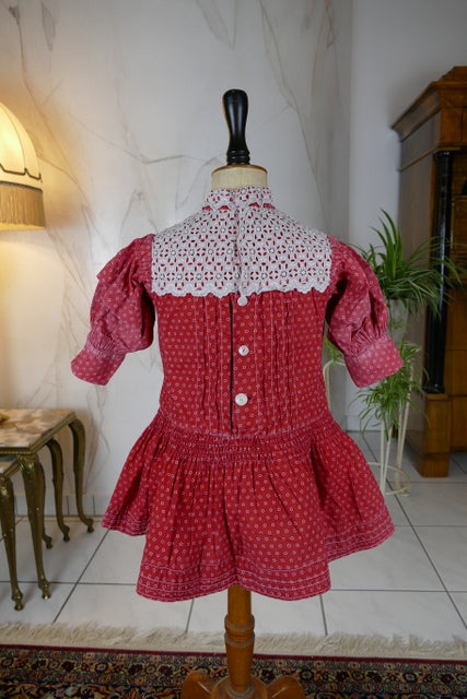 Edwardian children’s dress, Germany, provenance, cleaned condition