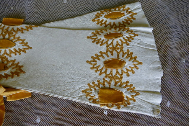 Antike Abendhandschuhe, ca. 1890-1905