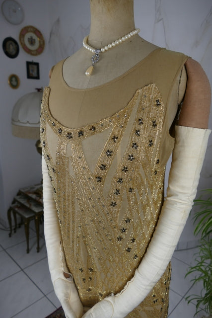 Antique 1920s flapper dress 