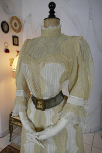 Antique two‑piece Edwardian dress, ca. 1901, Macheret New York & Paris, silk crepe and lace