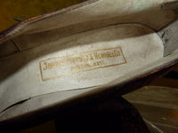 JONES, PETTERSON &amp; NEWHALL Co. Lamé-Abendpumps, ca. 1910