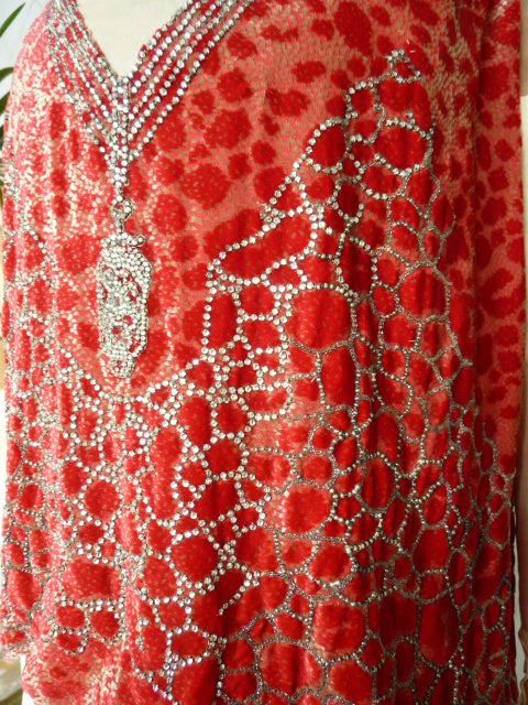 Vintage red dévoré velvet dress, Paris, ca. 1926 