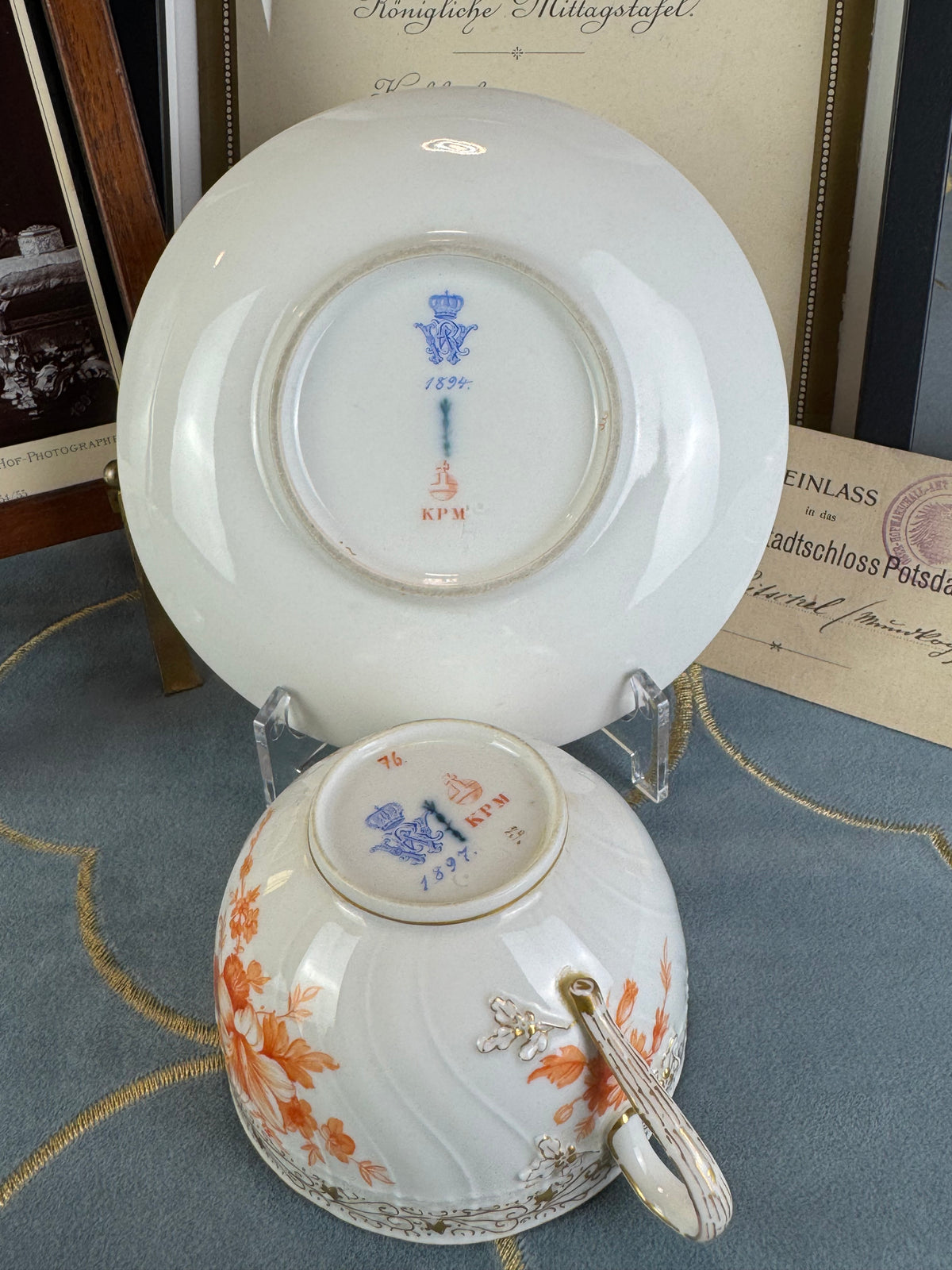 Neuosier-Tasse mit Untertasse, Kaiser Wilhelm II., datiert 1894 und 1897