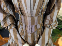 Antikes viktorianisches gestreiftes Tageskleider-Ensemble aus Seide, ca. 1891