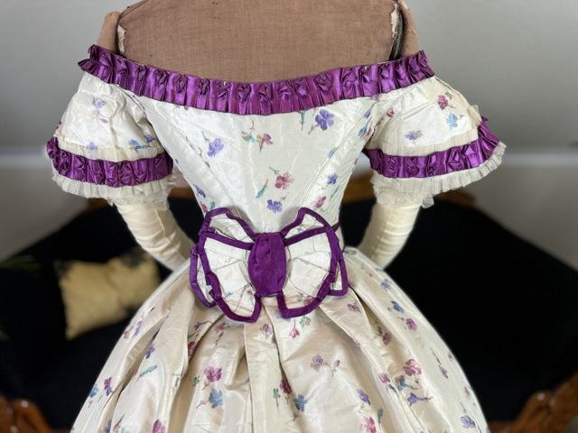Antikes Seidenabendkleid mit Tagesoberteil, ca. 1864