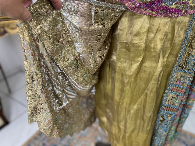 Antikes, besticktes Lamé-Abendkleid, Amerika, ca. 1926