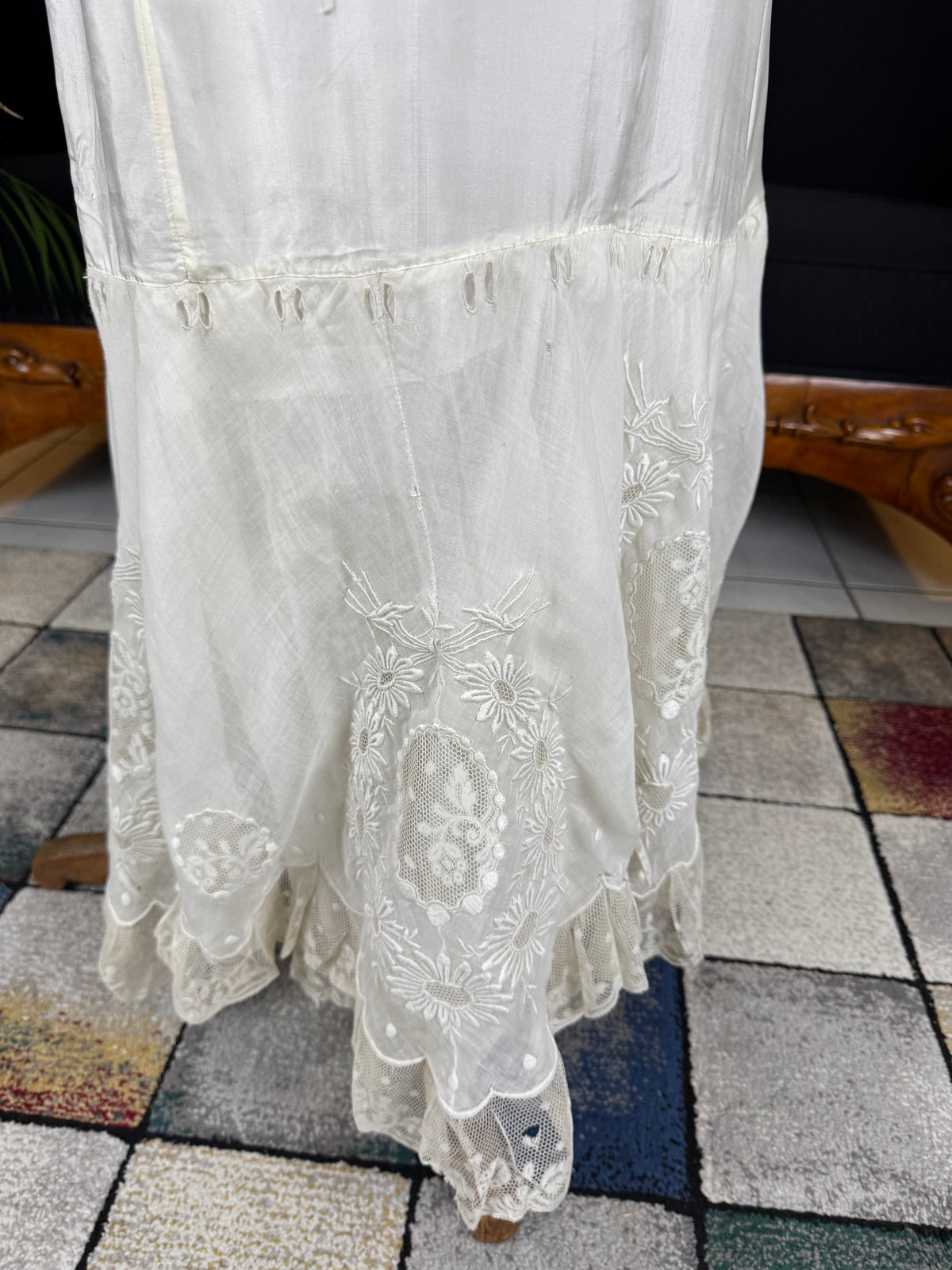 Antique Edwardian petticoat from Lady Gillman's 1911 bridal trousseau with silk waist, whitework embroidery, daisy motifs, and lace flounces