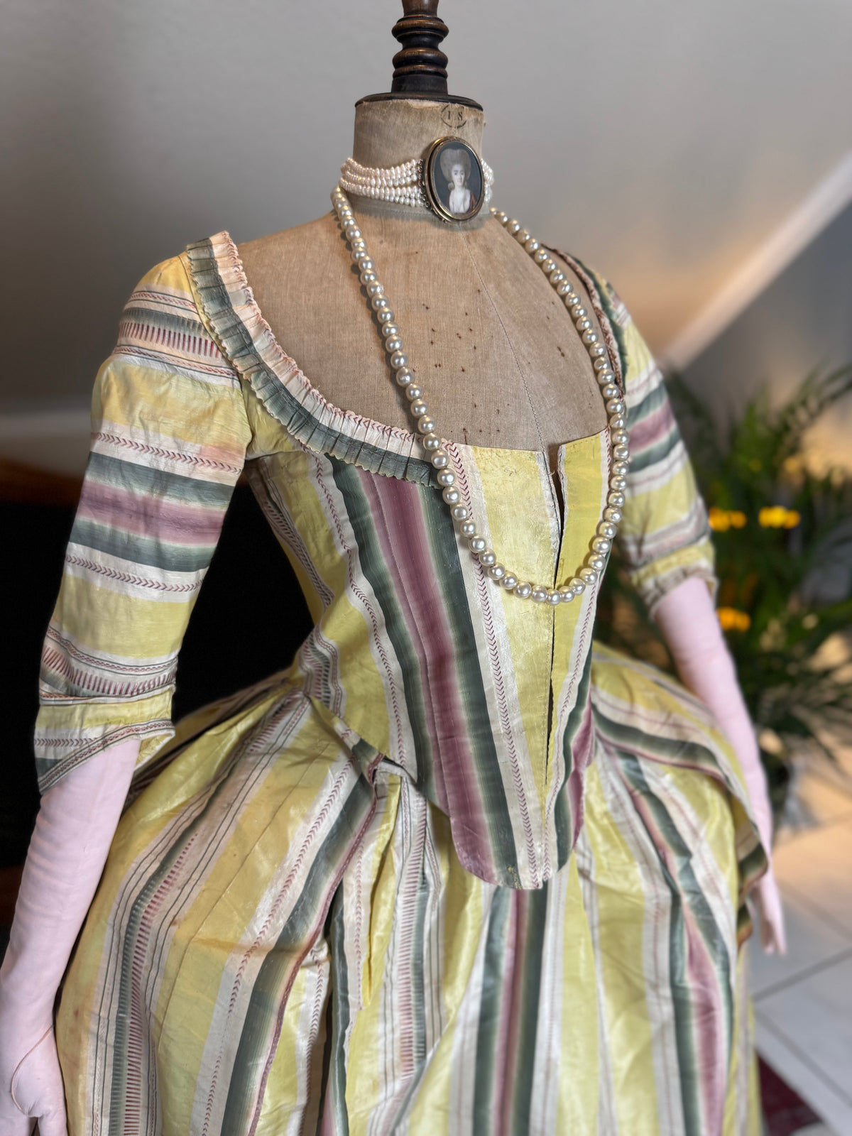 Striped silk 18th‑century dress with matching petticoat, robe à l’anglaise