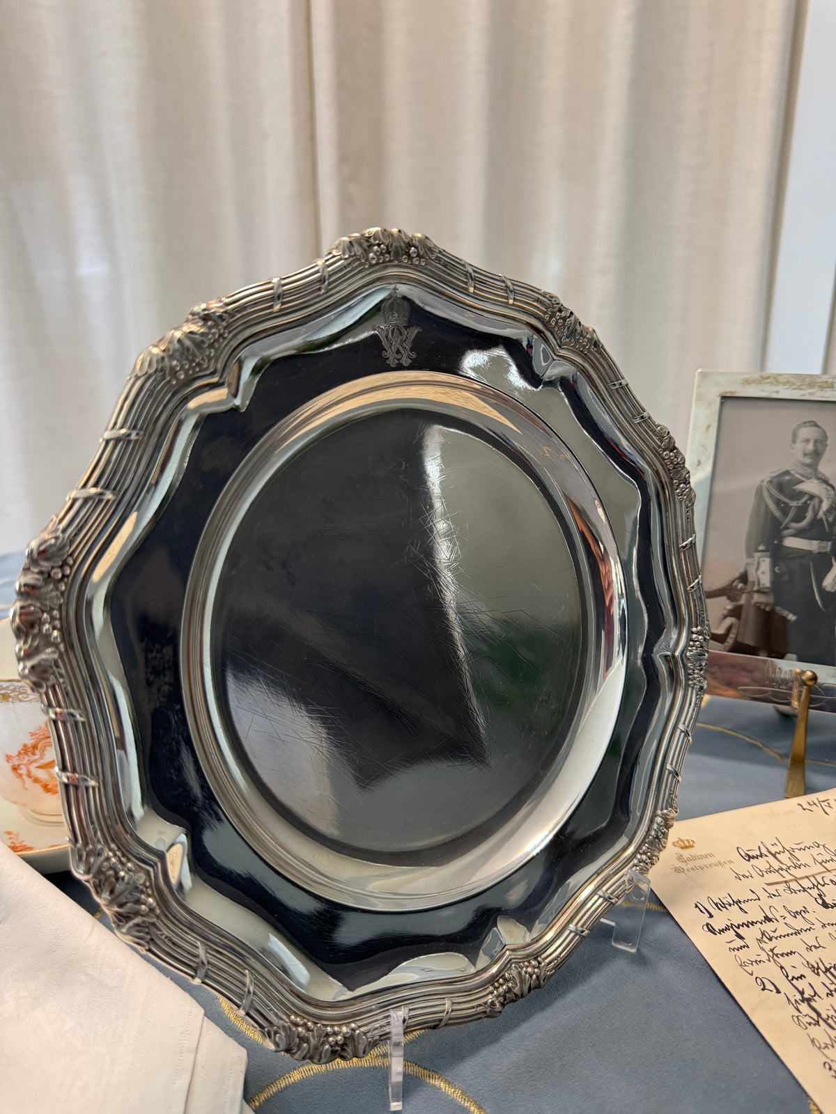 FRIEDLÄNDER Plaque d'argent, Kaiser Wilhelm II, datée 1909