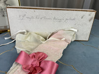 KÖNIGLICHE Strümpfe, aus dem Nachlass der Herzogin Maria Immakulata von Württemberg, geborene Erzherzogin von Österreich, 1900
