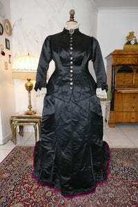 EMILE PINGAT Antikes viktorianisches Tournürenkleid, Paris, ca. 1882