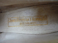 JONES, PETTERSON &amp; NEWHALL Co. Lamé-Abendpumps, ca. 1910