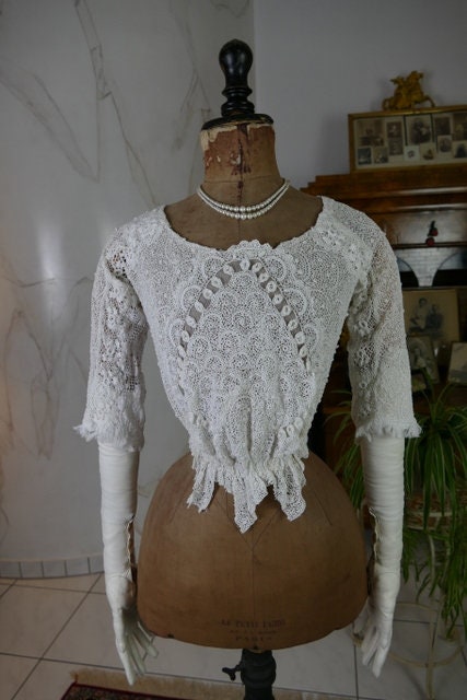 Gehäkelte Bluse, ca. 1910