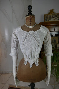 Gehäkelte Bluse, ca. 1910