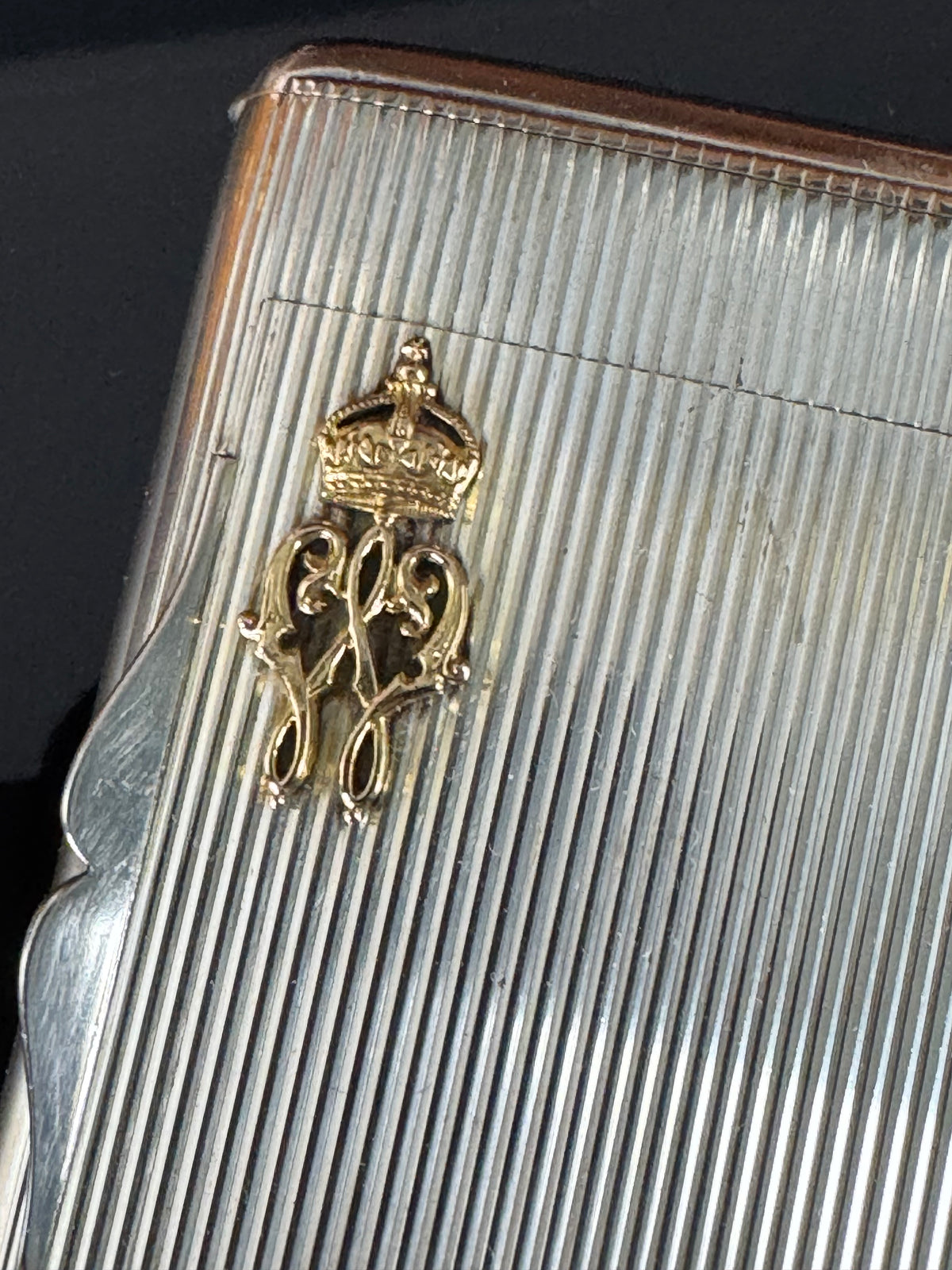 Silver cigarette case of Crown Prince Wilhelm of Prussia with crowned monogram, presentation pin and original caricature in bespoke casket.