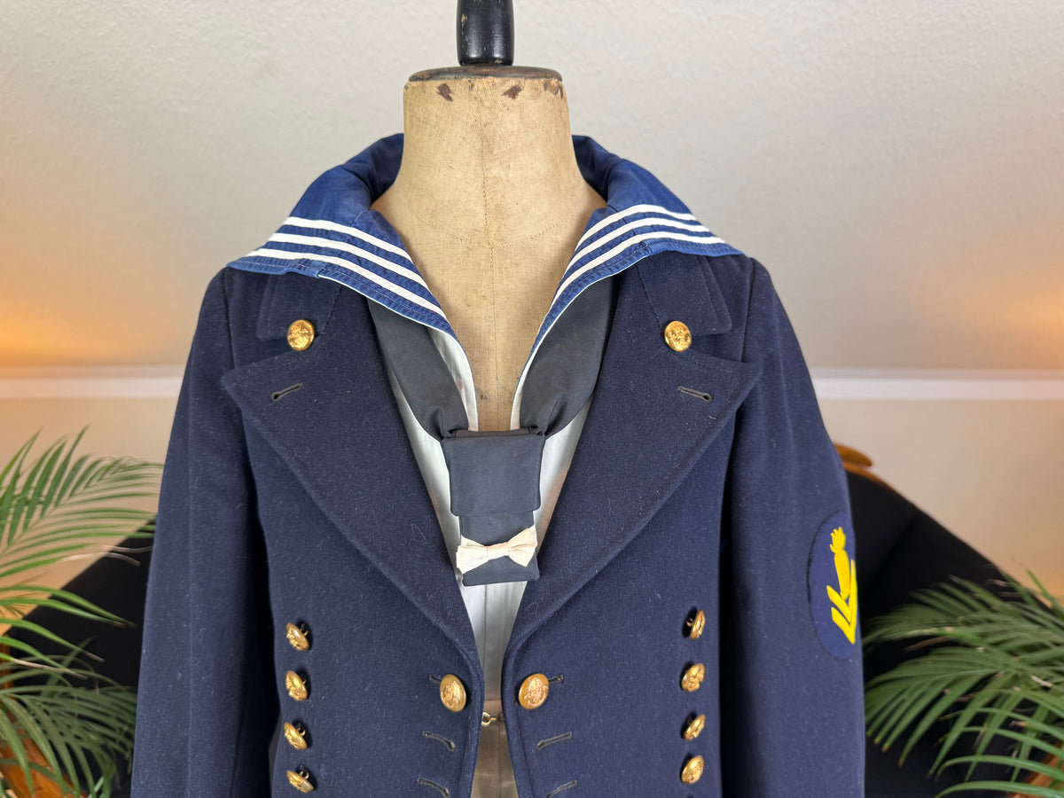 Einzigartige Sammlung zur deutschen Marine & Luftschifftruppe aus dem Ersten Weltkrieg, ca. 1914 – Messjacket von Willi Zunner mit Fotos und Feldpost