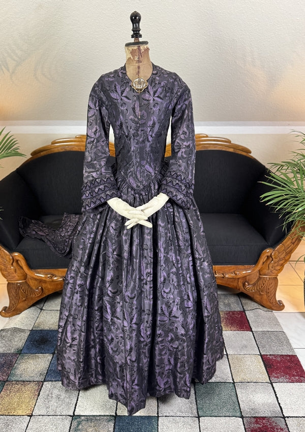 1847 Biedermeier visiting gown in brown silk with wide pagoda sleeves and fitted bodice, antique dress